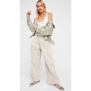 Free People beige/cream liberty trousers - wide legged, size 2